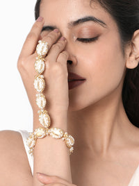 Gopi Cowrie Shell Hathphool