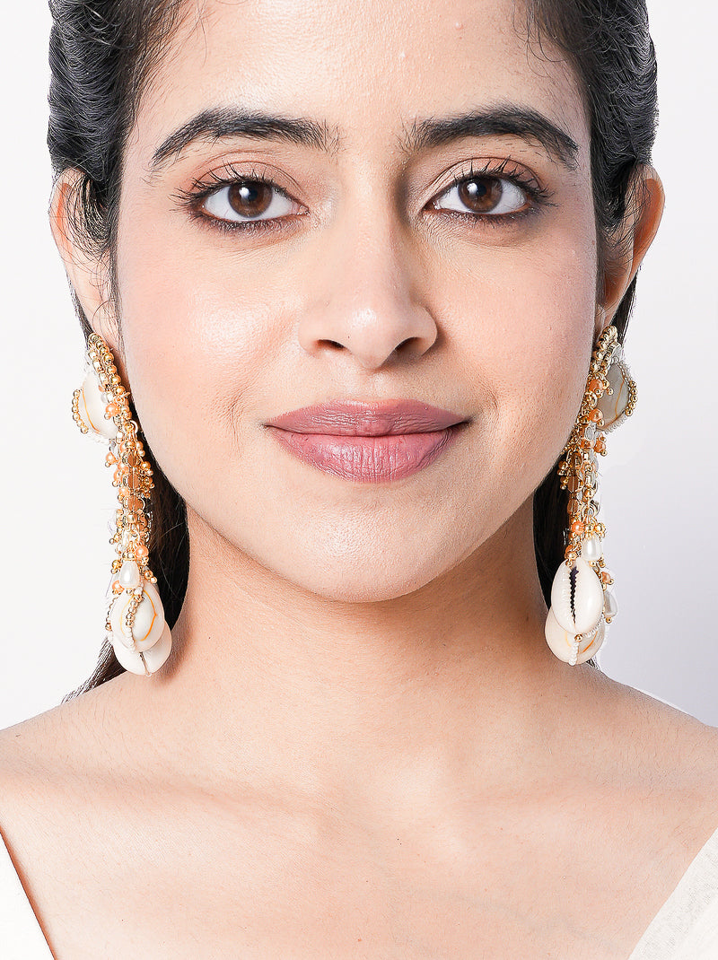 Aadarshini Handmade Shell Earrings