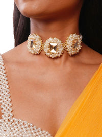 Akahi Choker