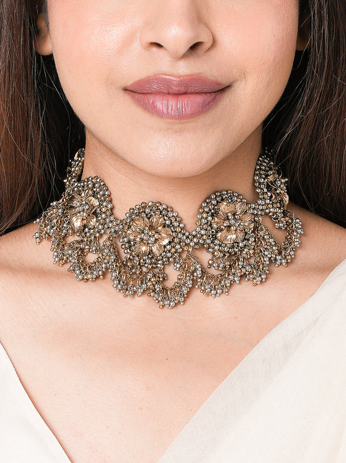 Aliha Choker