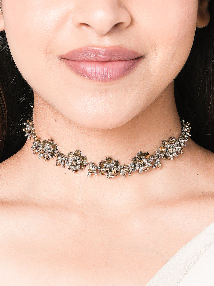 Amrita Choker