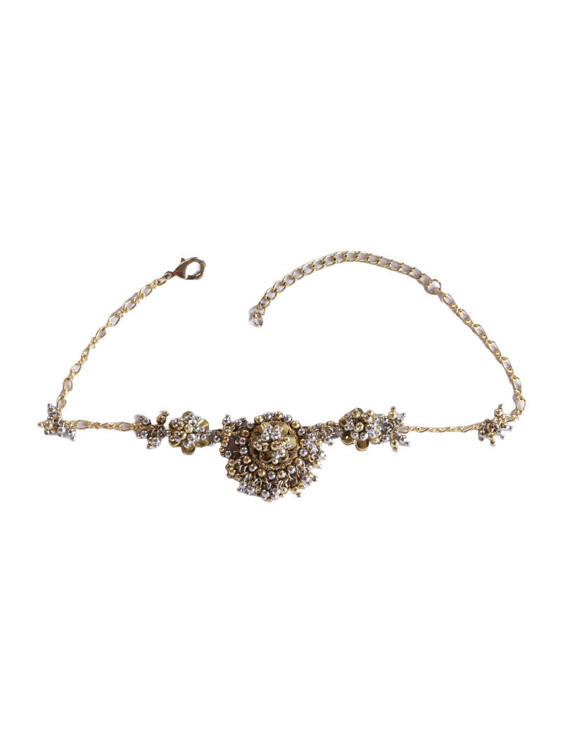 Avantika Choker