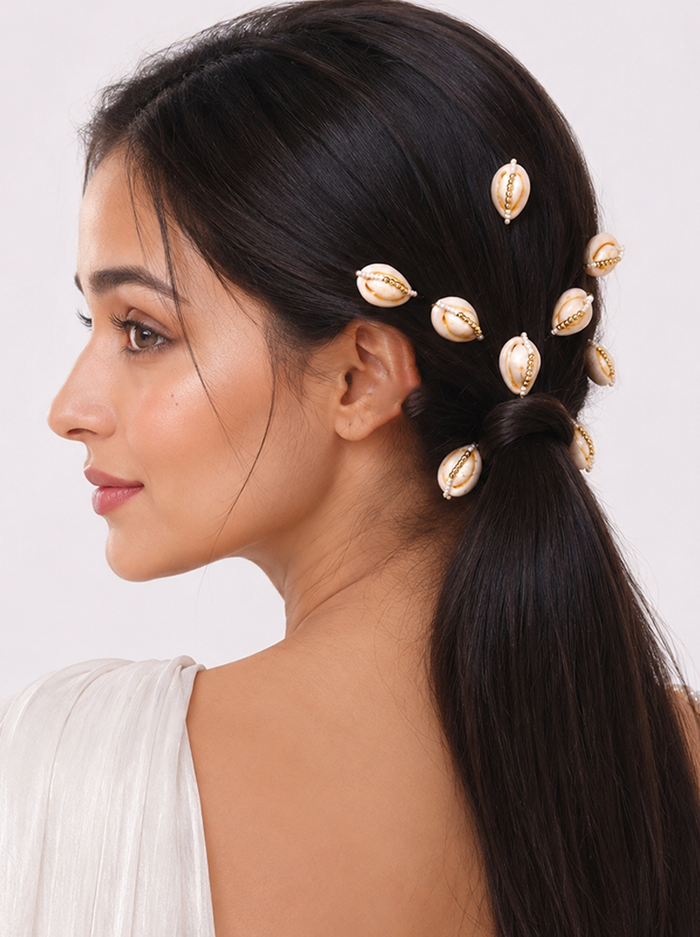 Harsha Cowrie Shell Clip