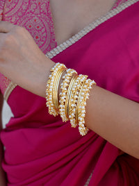 Hrida Bangle Set