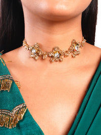 Manjari Choker
