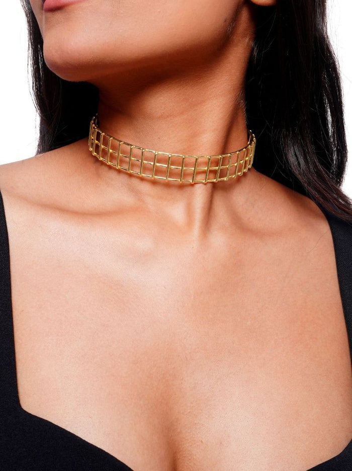 Maze Choker