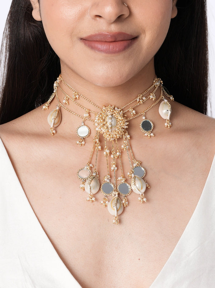 Morri Handmade Shell Choker