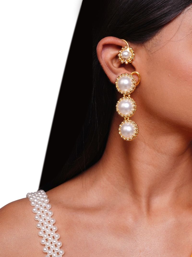 Motichoor Earcuff
