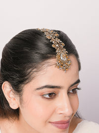 Handcrafted Parna Antique Beaded Maangtika in antique gold and silver finish featuring an oval glass stone centerpiece, intricate thread embroidery, and cascading bead detailing for bridal, wedding, and festive ethnic wear.
