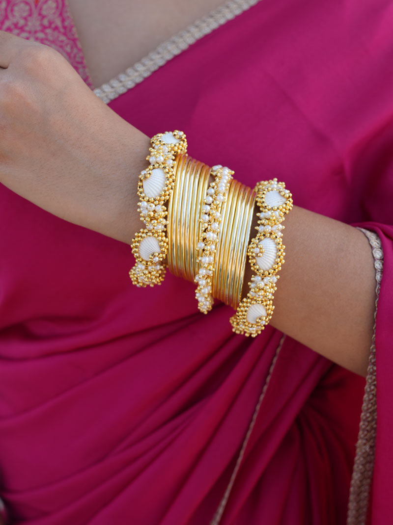 Prachi Bangle Set