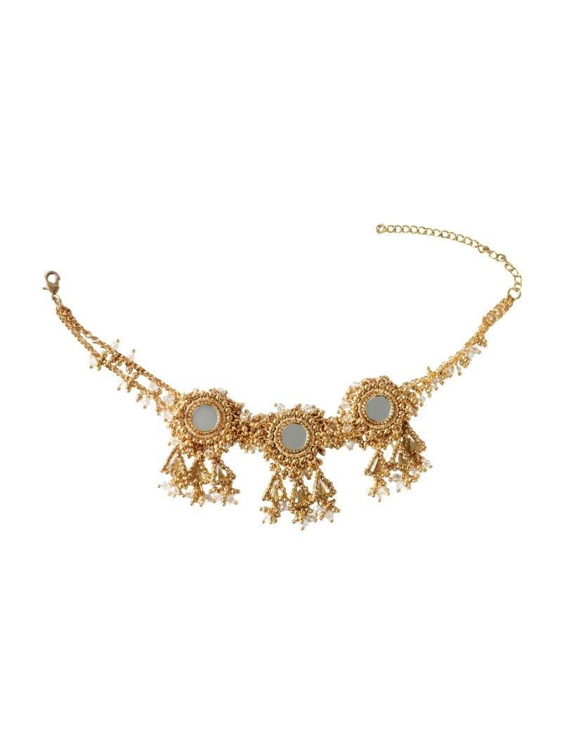 Nivedita Choker