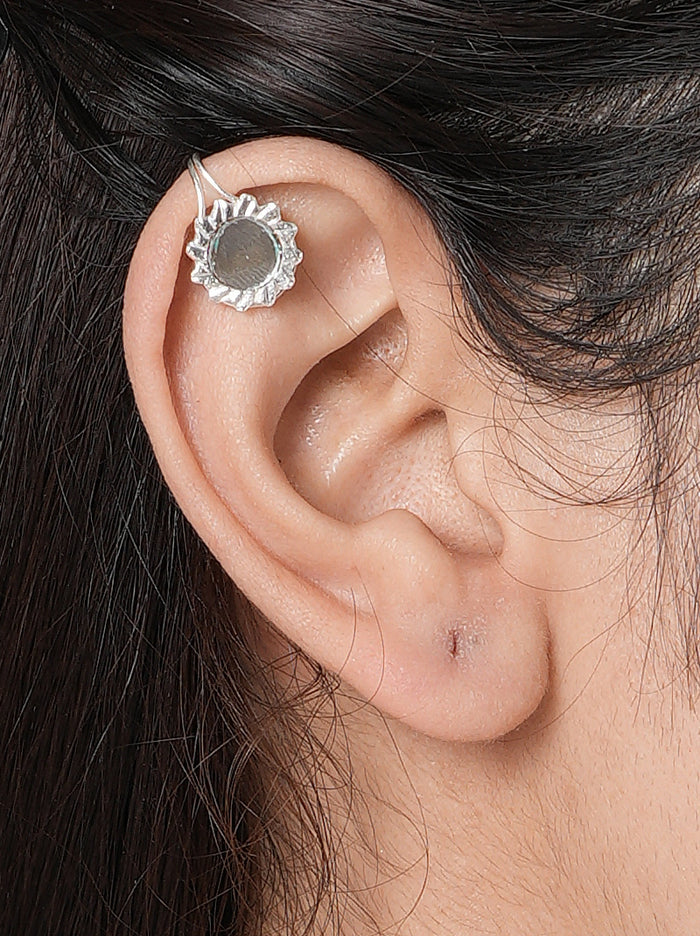 Riya Minimal Mirror Earrings handcrafted with a round mirror centerpiece, textured floral border, and a Silver Tone Finish, perfect for everyday wear, office styling, festive occasions, and contemporary ethnic fashion.