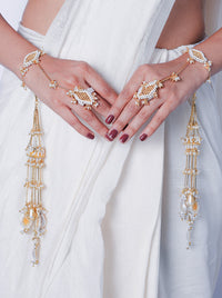 Sahar Hathphool