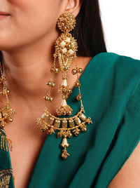 Suhavi Earrings