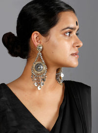 Aatiya Earrings