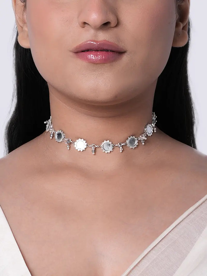 Aurora Choker