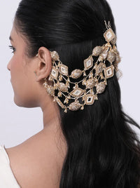 Binti Earchain