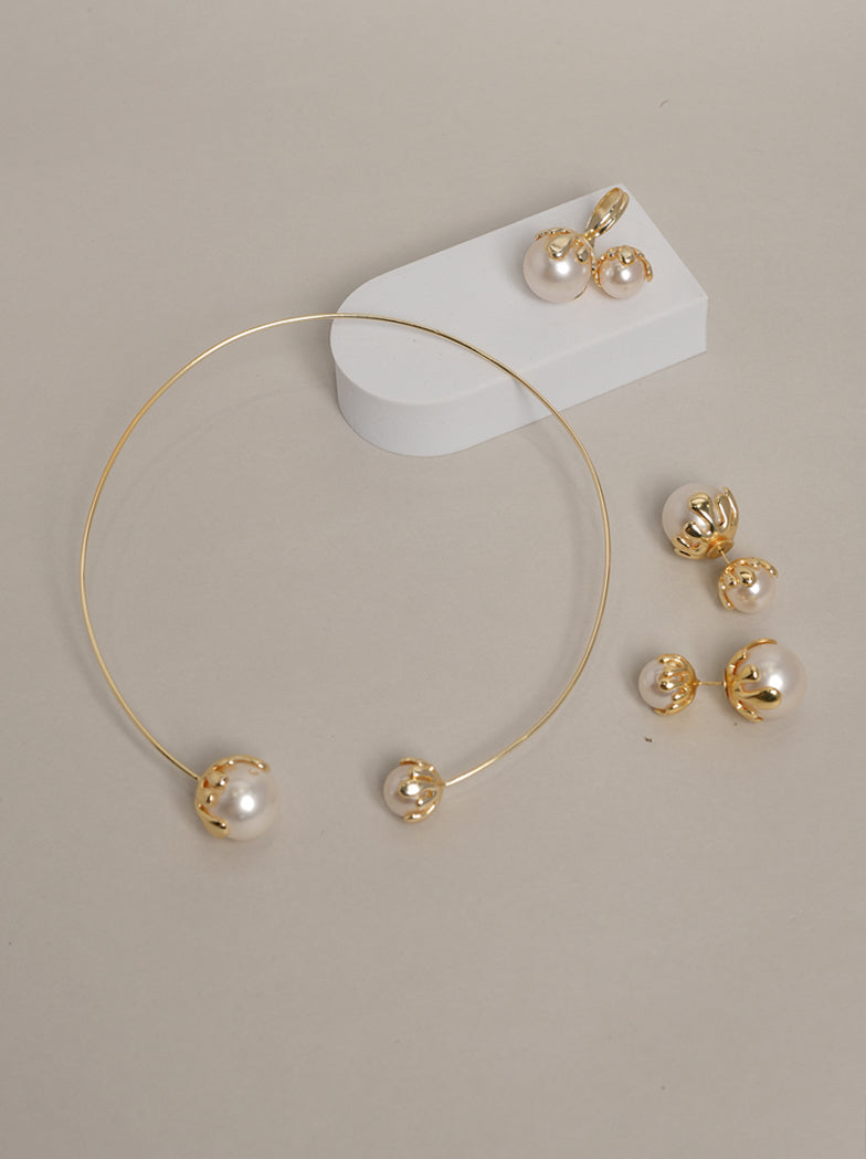 Pearl Minimal Jewelry Set