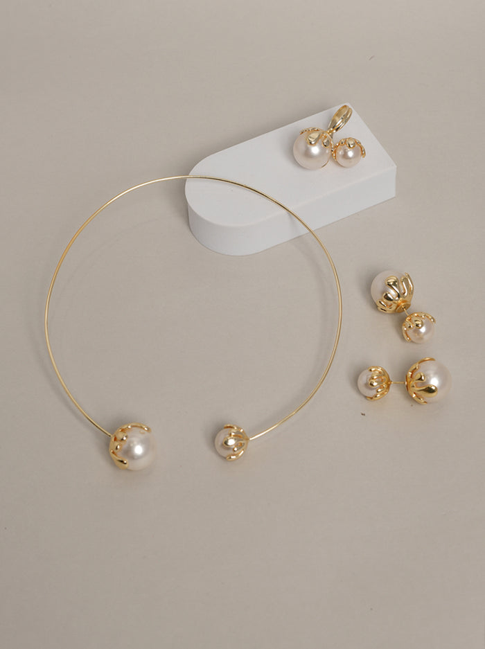 Pearl Minimal Jewelry Set