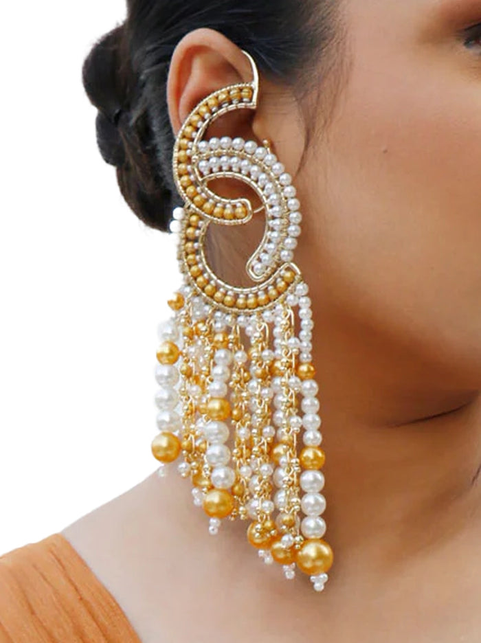 Namita Earcuff