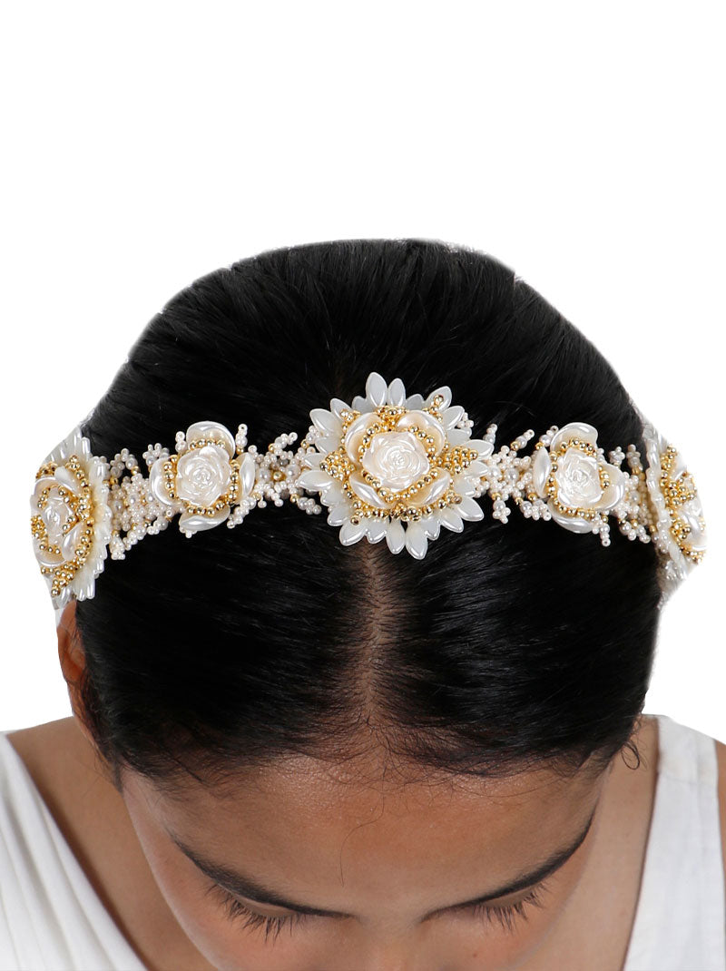 Pavitra Hairband