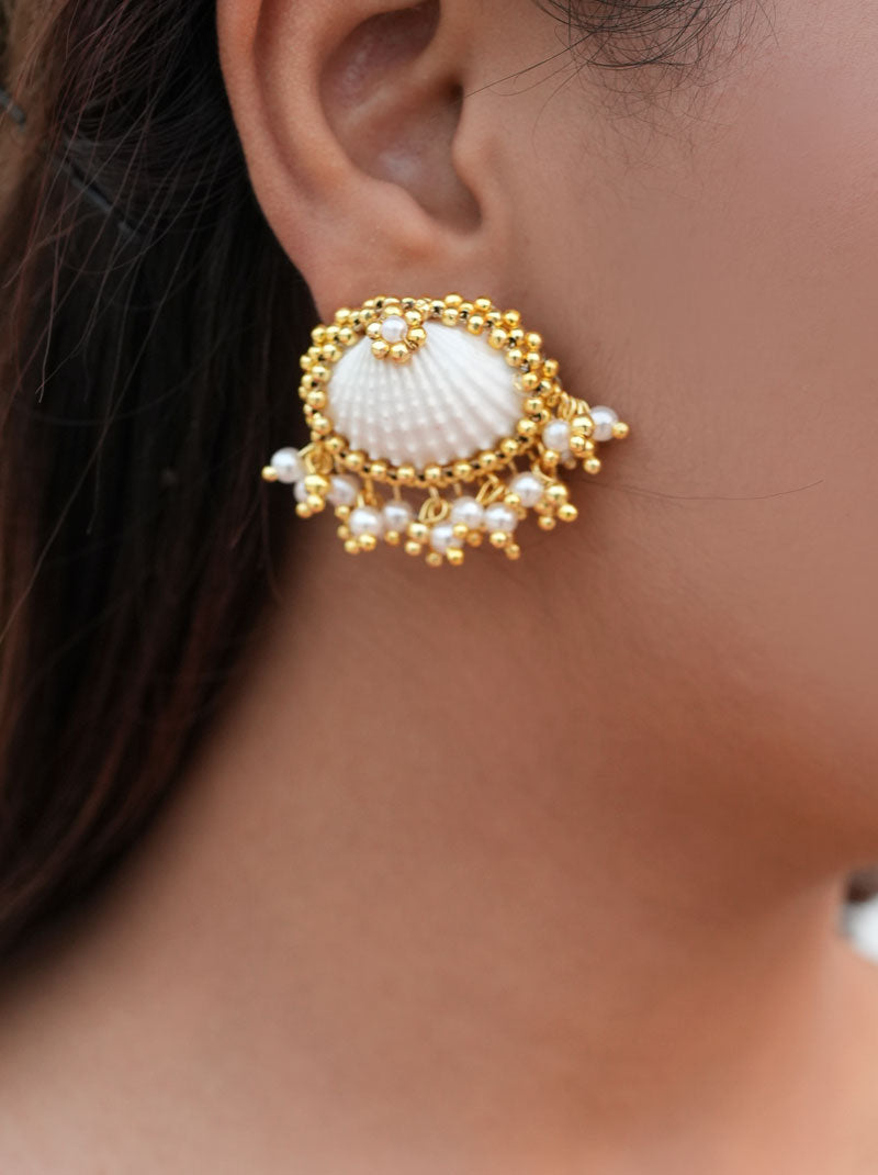 Prachi Stud Earings