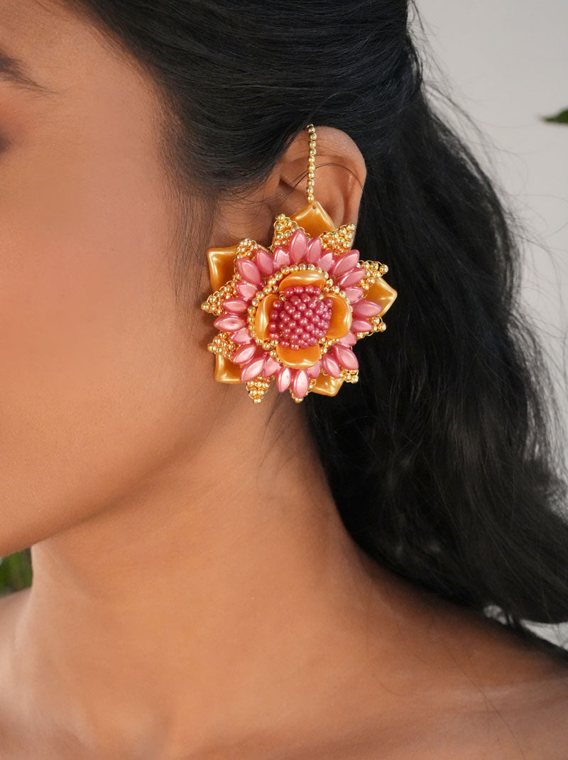 Shubhangi Stud Earrings