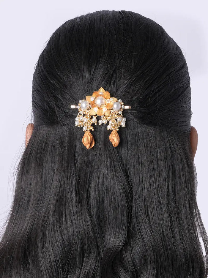 Shubhika Floral Hair Accessory