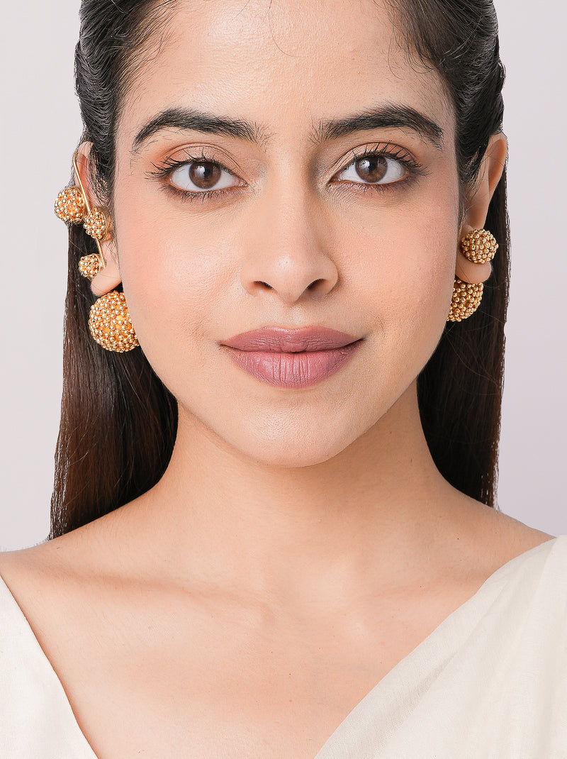 Soni Crystal Ball Earcuff